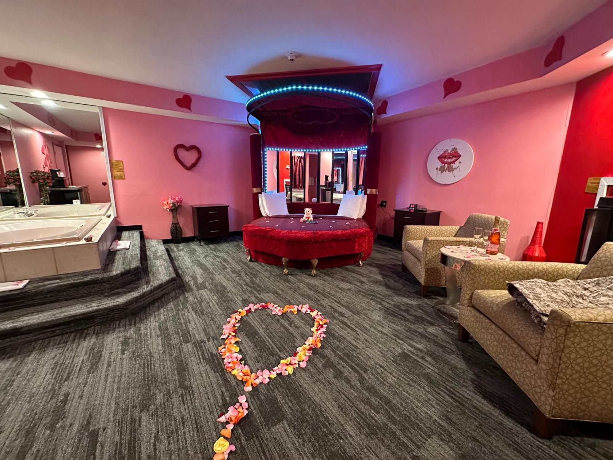 Inn Of The Dove - Romantic Luxury Suites With Jacuzzi & Fireplace At Harrisburg-Hershey-Philadelphia, Pa Zewnętrze zdjęcie