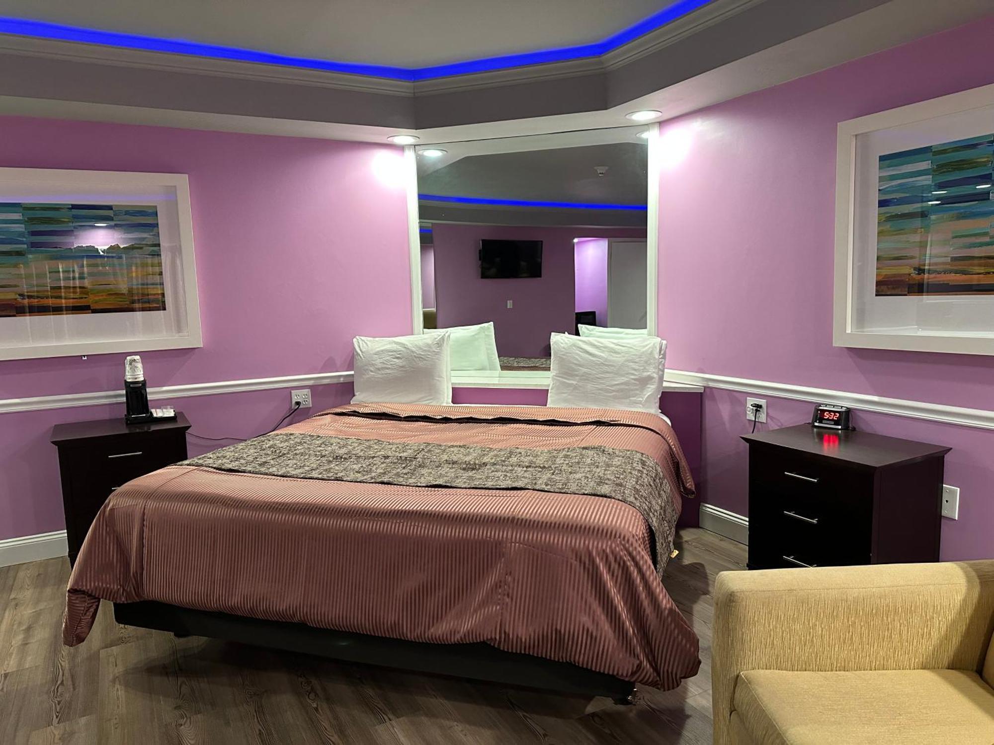 Inn Of The Dove - Romantic Luxury Suites With Jacuzzi & Fireplace At Harrisburg-Hershey-Philadelphia, Pa Zewnętrze zdjęcie